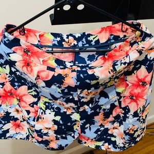 New York and company floral dress shorts